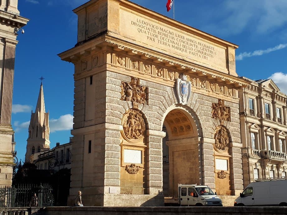 Arc de triomphe, nouveau gare tgv- auf de france