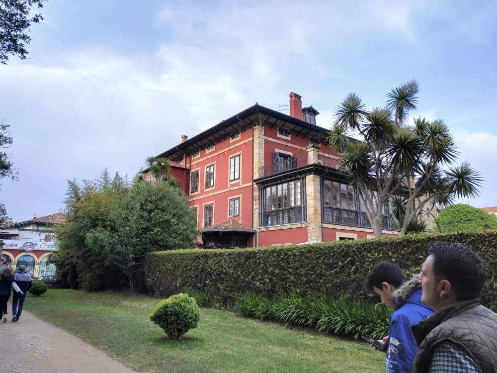 Royal Summer Retreat