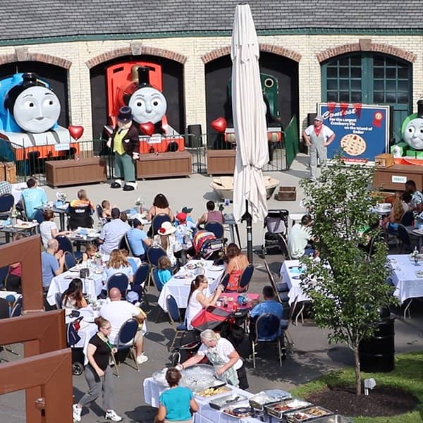 Sea Lion & Circus Shows