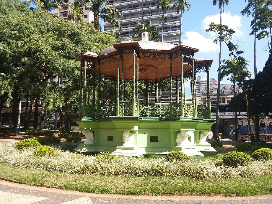 Praça Carlos Gomes