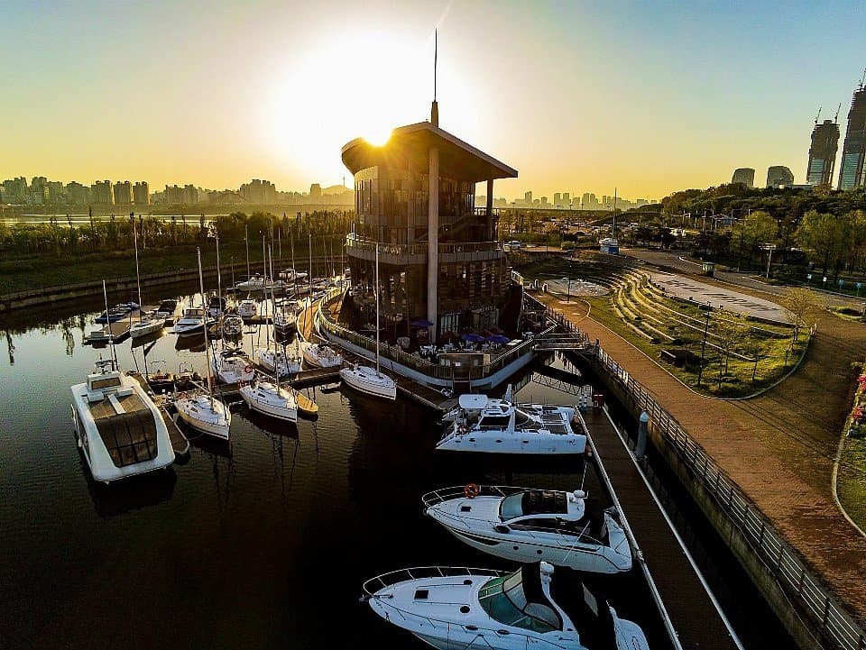 sunrise of Seoul Marina - dron