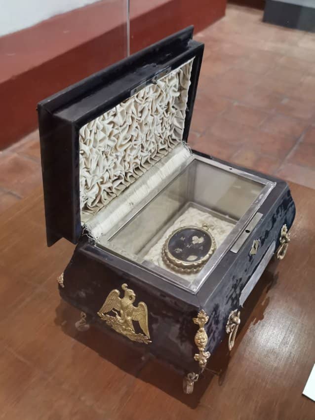 Artisan Pottery Street (Calle José Alfredo Jiménez)