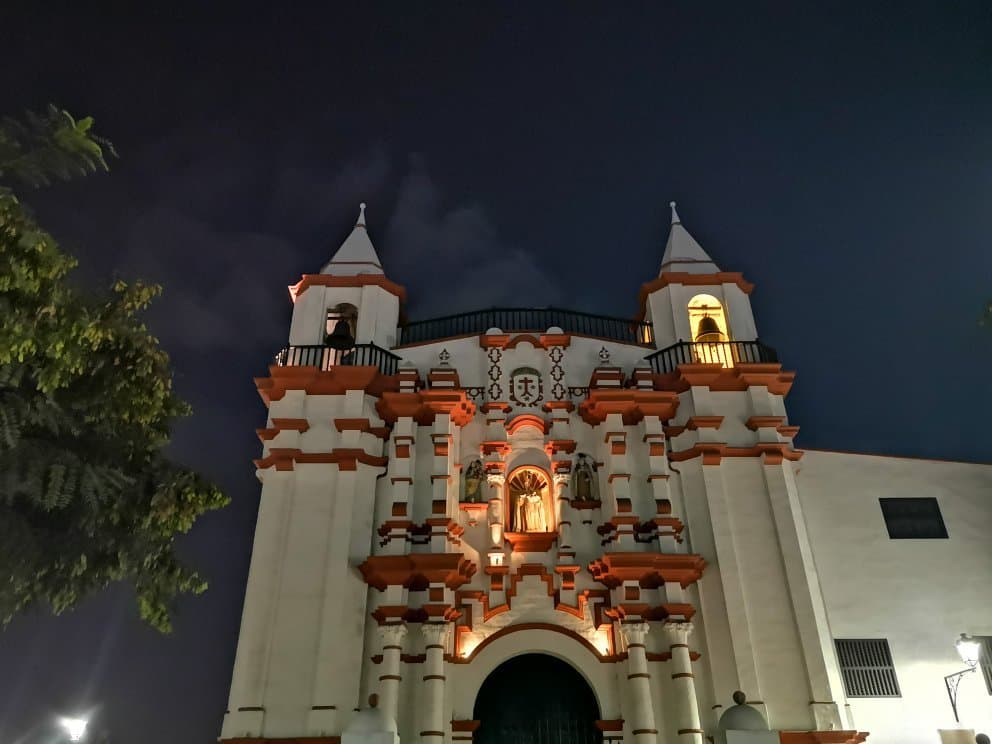 Iglesia y Monasterio El Carmen