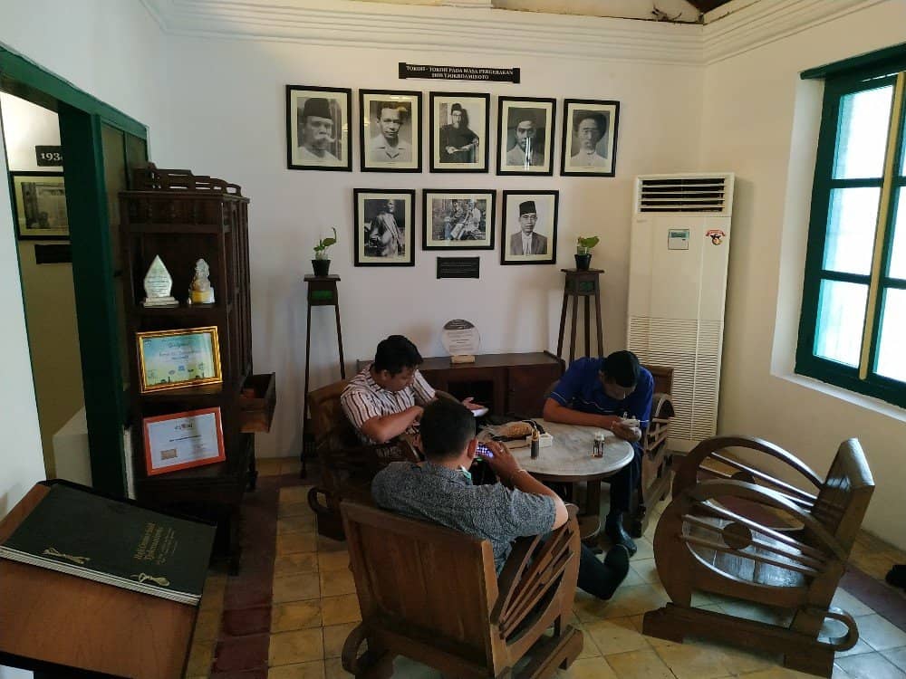 Sarekat Islam Movement Exhibits