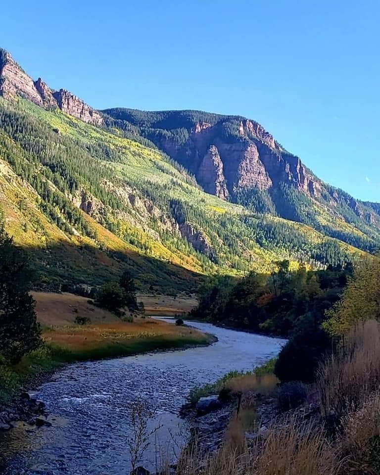 Scenic Riverside Setting