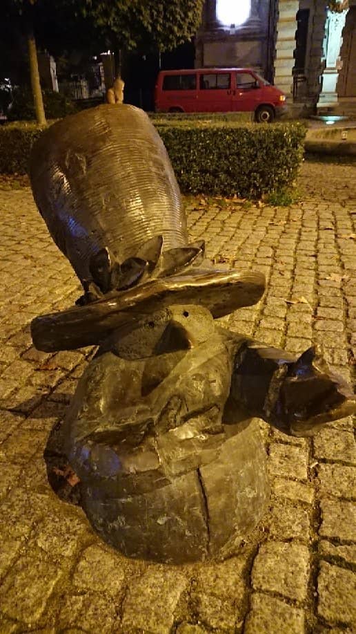 Backstage Family Tours