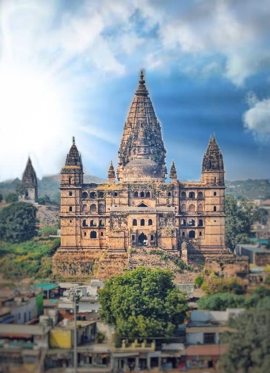 Chaturbhuj Temple