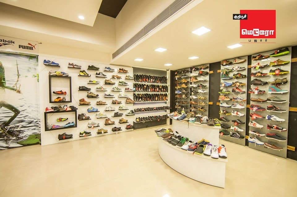 FOOTWEARS SECTION - BASEMENT