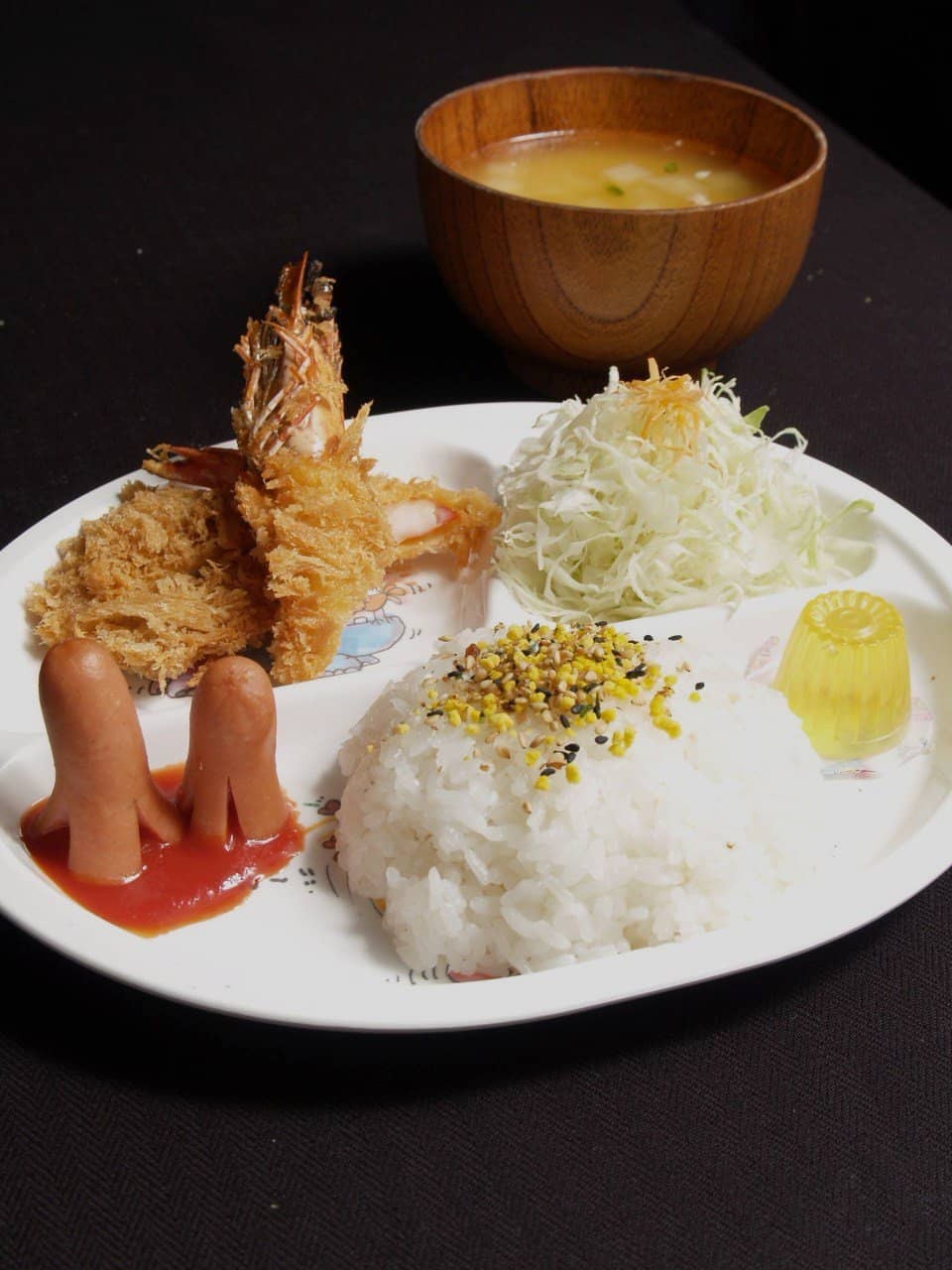 Modern Ambiance Near Station