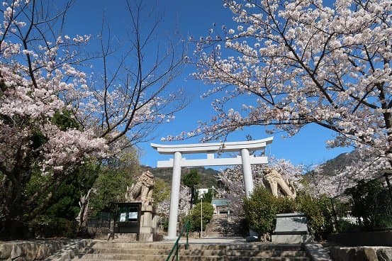 Hyogo Prefectural Gokoku Shrine