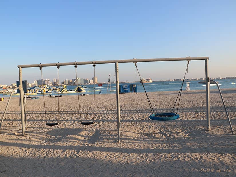 Beachfront Shopping & Dining