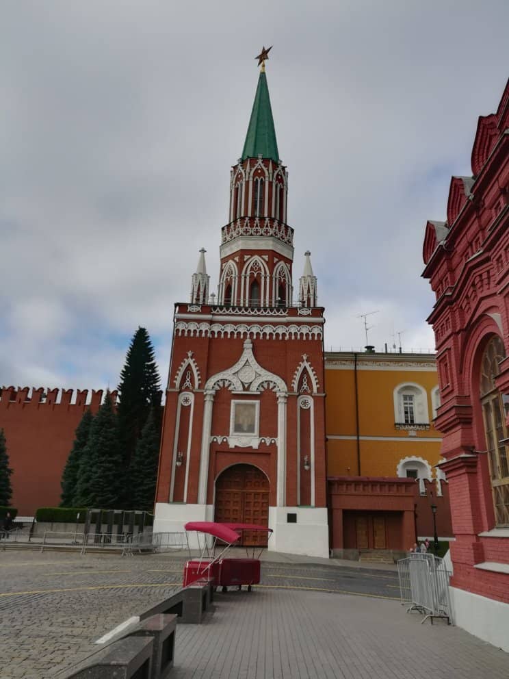 Proximity to Other Monuments