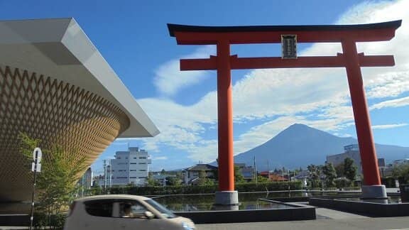 Panoramic Mt. Fuji Views