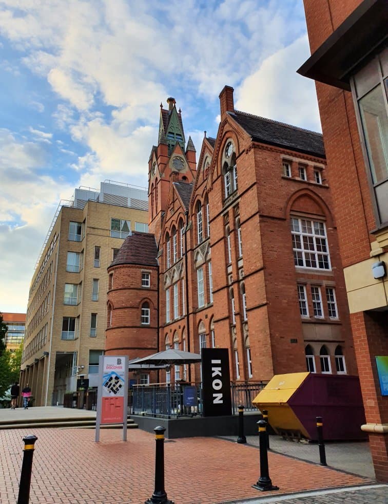 Ikon Gallery