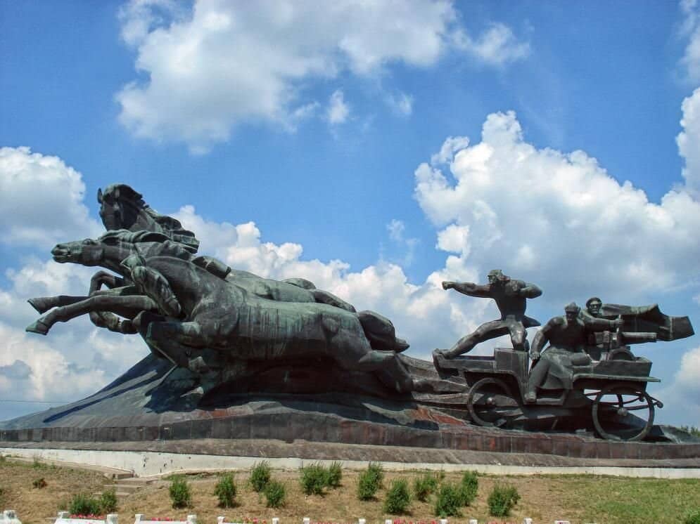The Tachanka Monument