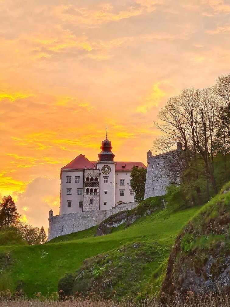 Pieskowa Skała Castle Kraków