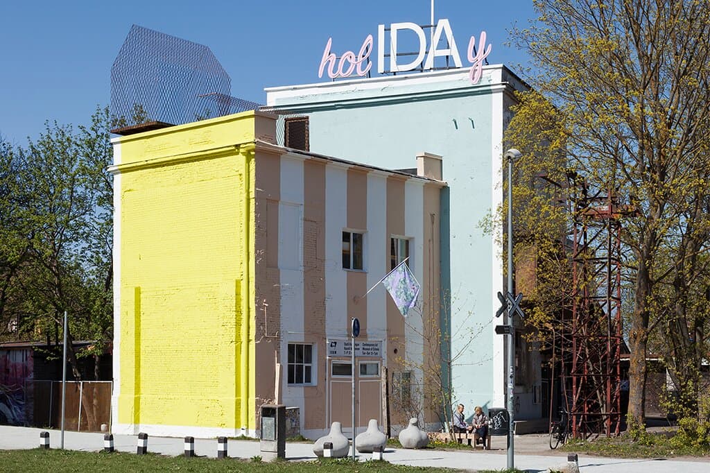 EKKM building