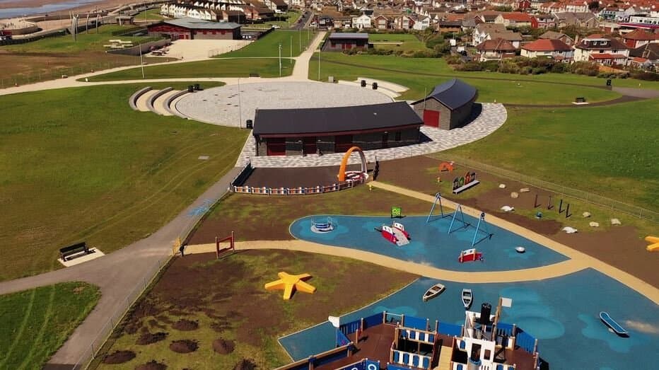 a view of the play zone, the cafe and the ampitheatre.