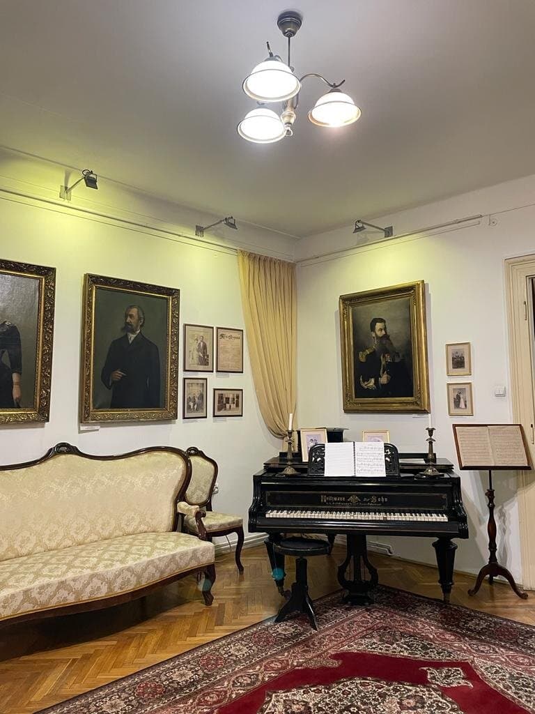 Casa Mureșenilor Museum