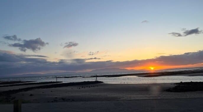Beautiful sunsets need cloudy skies π€