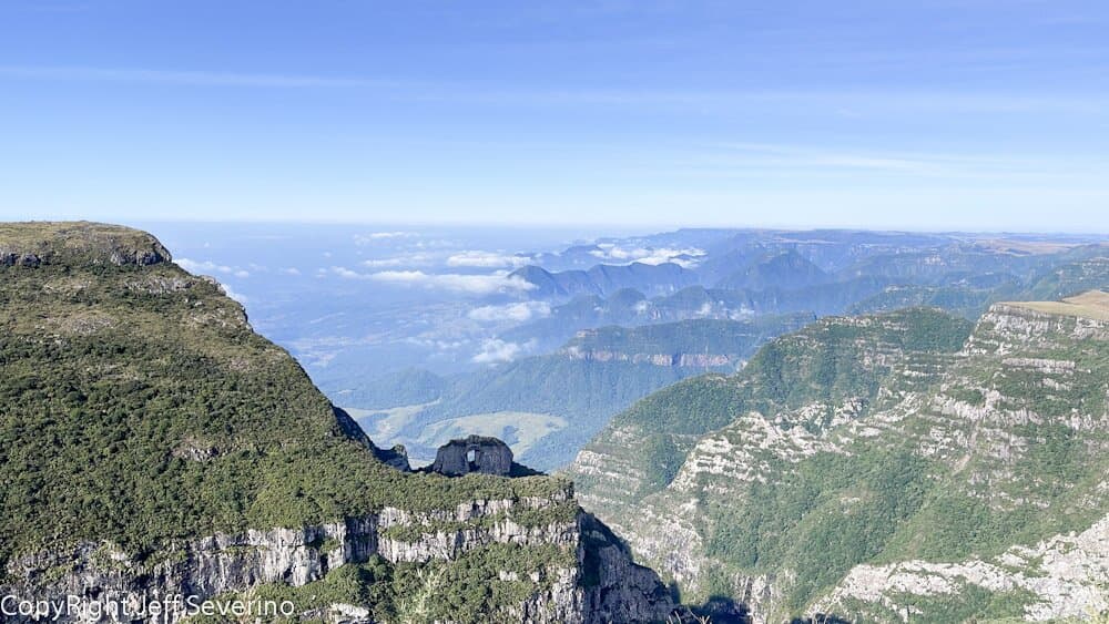 Visão privilegiada da Pedra Furada