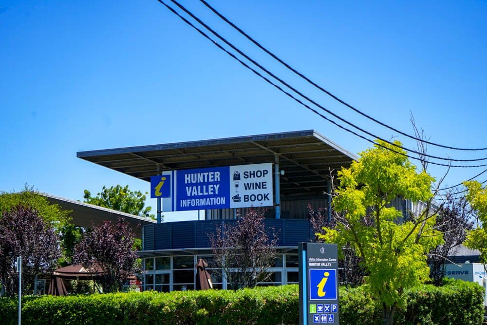 Hunter Valley Accredited Vistor Information Centre with expert advice from locals, on site cafe, wine tasting, renowned Shop Hunter Valley with a vast selection of the Hunter's best local pantry, artisans and souvenirs