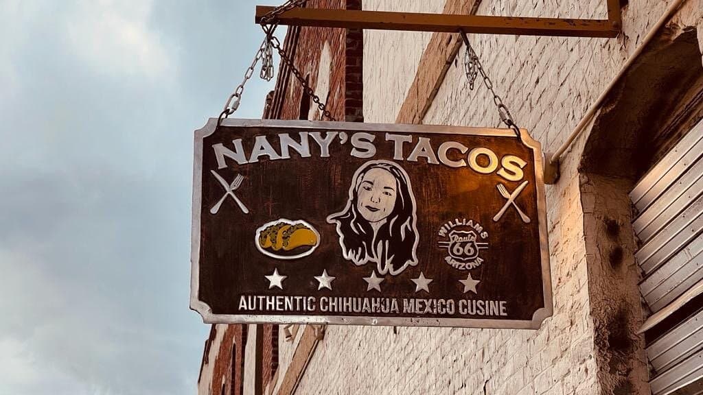 Nanys Tacos
