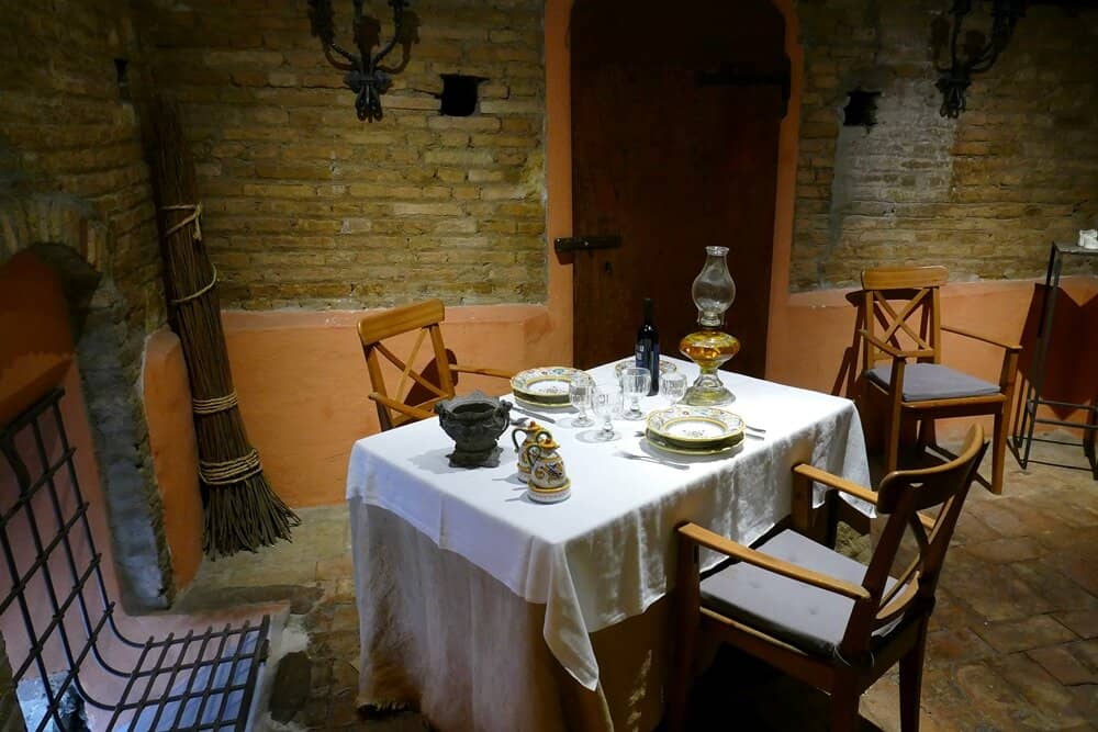 The Due Torri Up Close