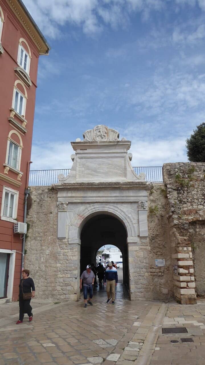 Sea Gate (Porta Marina)