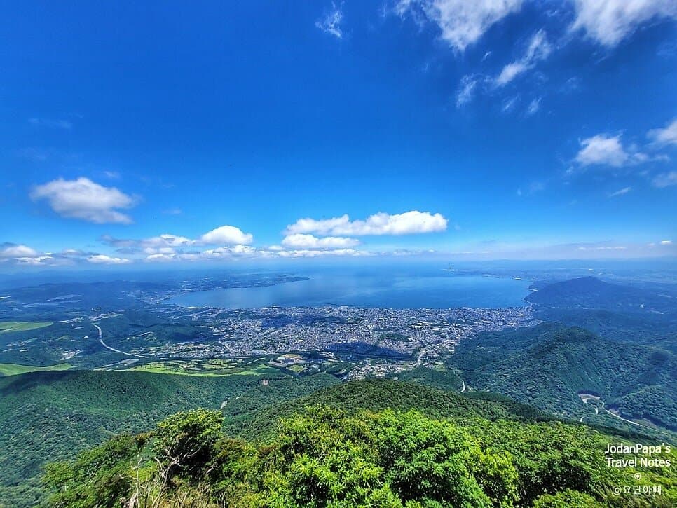 Mount Tsurumi