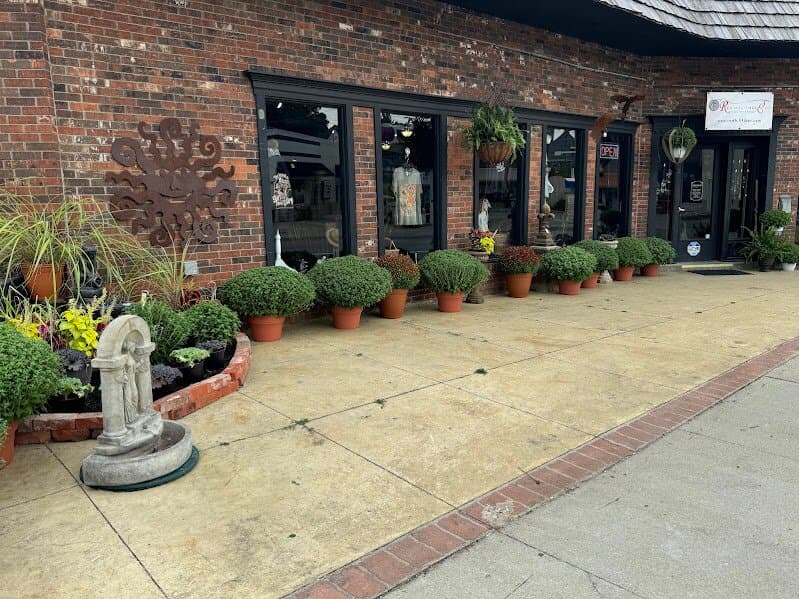 Plenty of street parking in front of the shop!