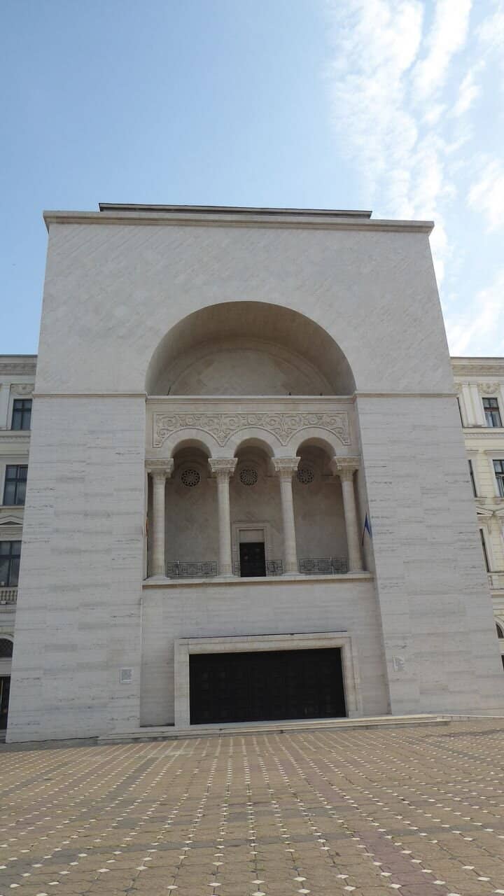 Evening Performance Ambiance