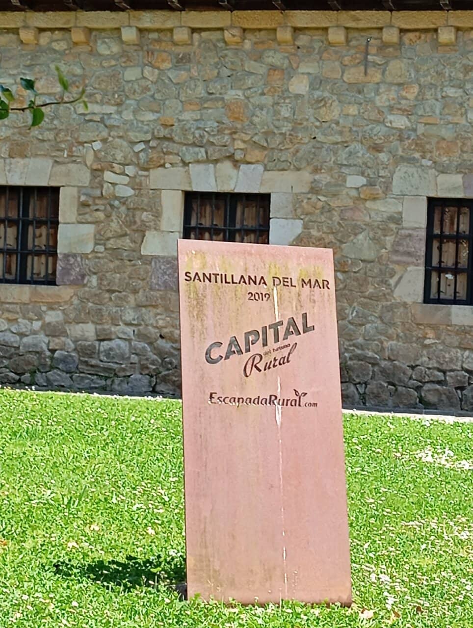 Heartwarming Sculptures