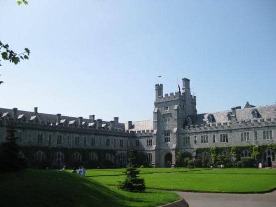 Quadrangle Architecture