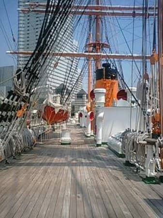 Port History Exhibits