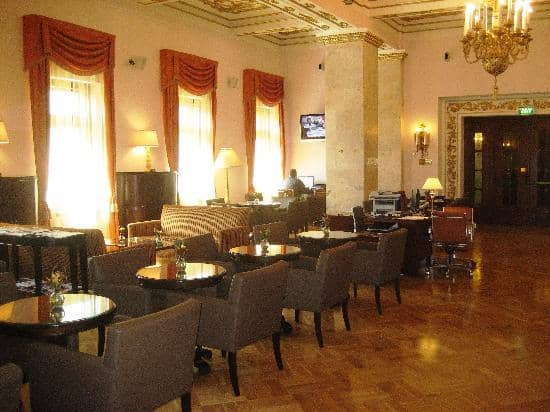 Executive Lounge