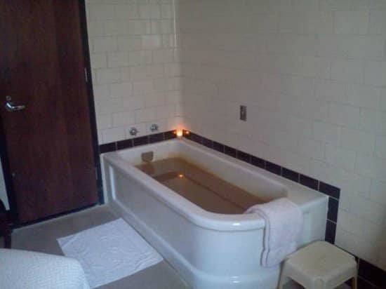 Effervescent Mineral Baths