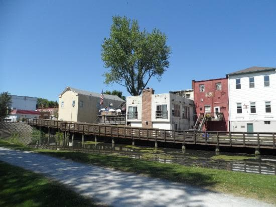 Erie Ave. canal side