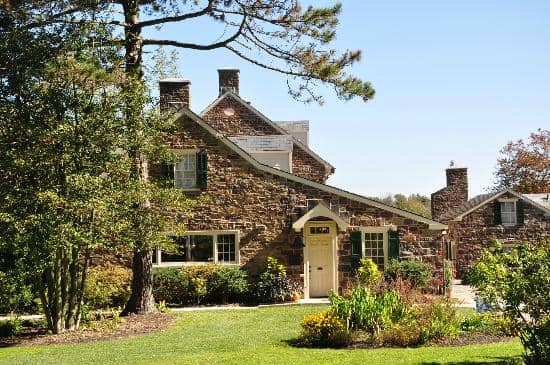 Immaculate Gardens and Grounds