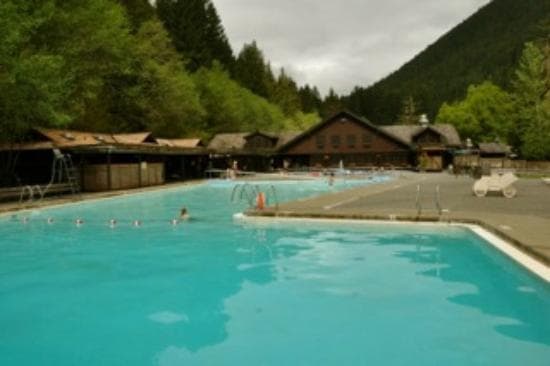 View of pools at Sol Duc