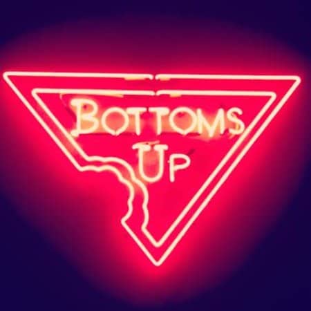 Cozy Outdoor Cobblestone Patio