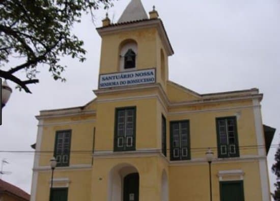 Fachada do centenário santuário