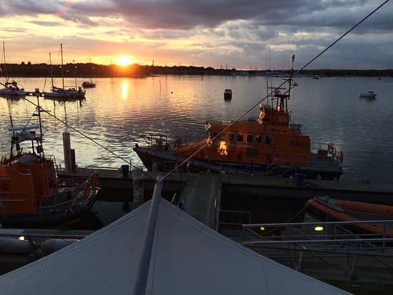 Harbour Views & Sunsets
