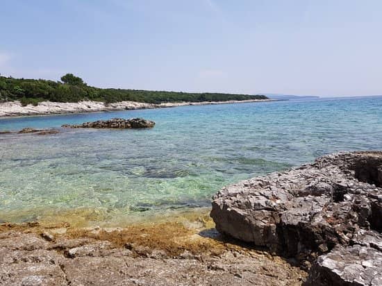 Proximity to Lošinj Airport