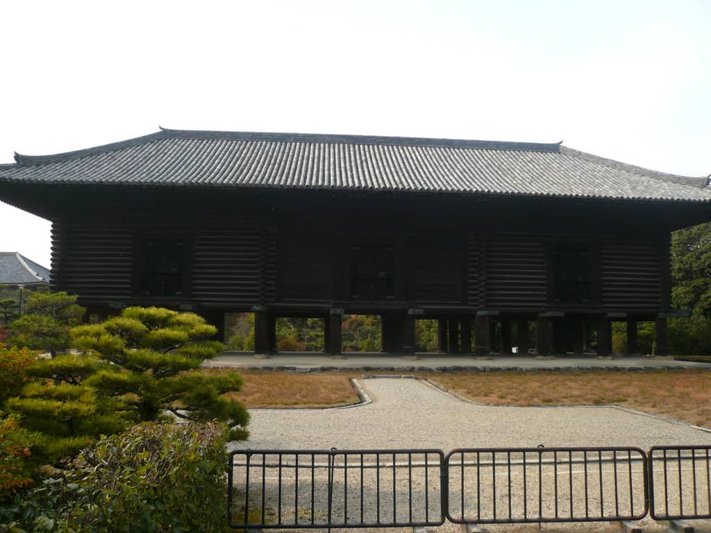 Azekura-style Architecture