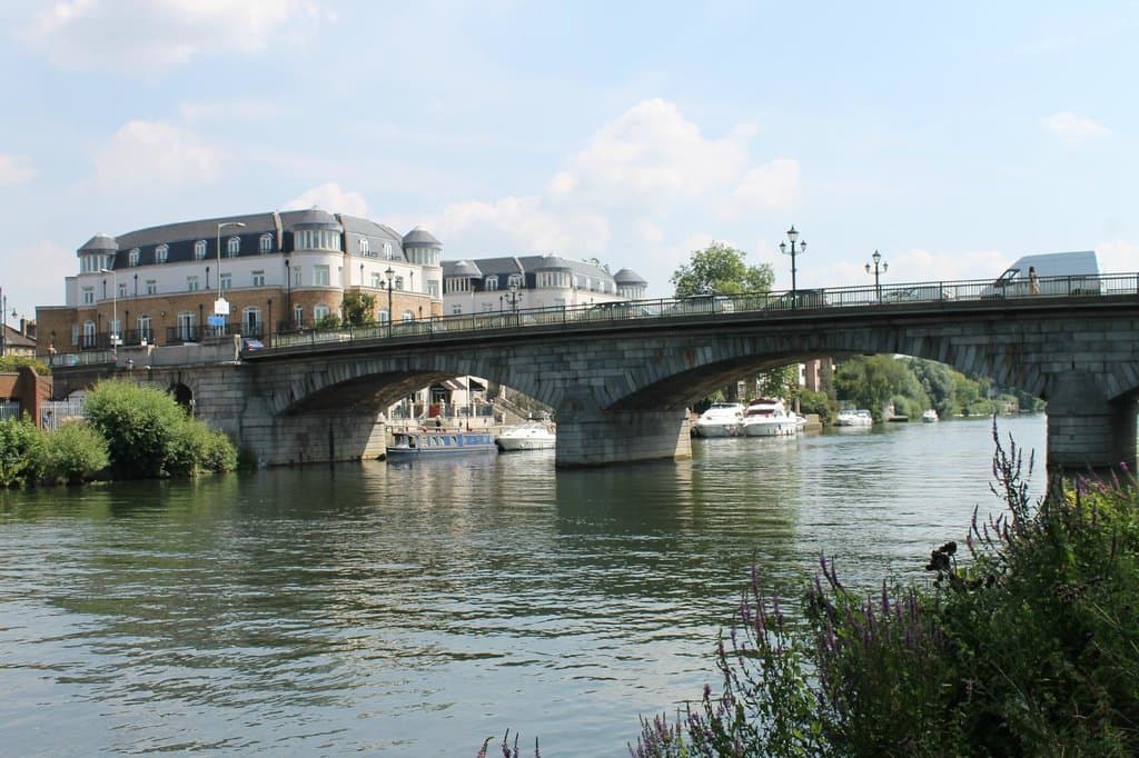 Staines - upon - Thames bridge.