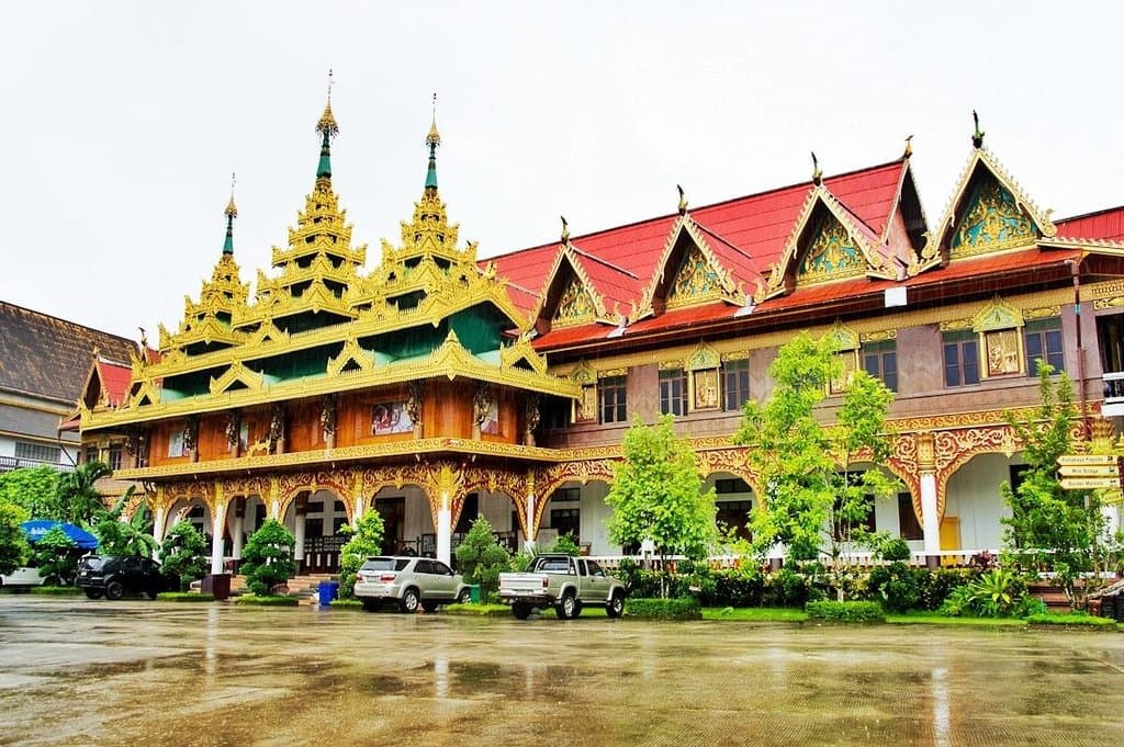 Remarkable Architecture