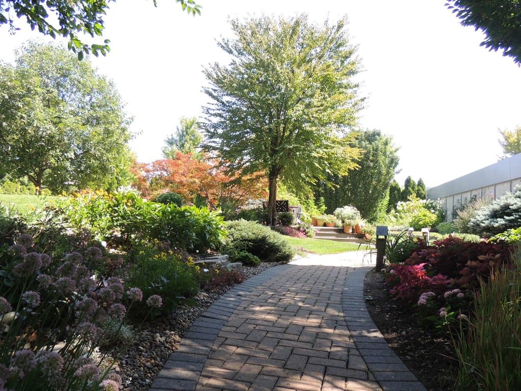 Beautiful Garden!!