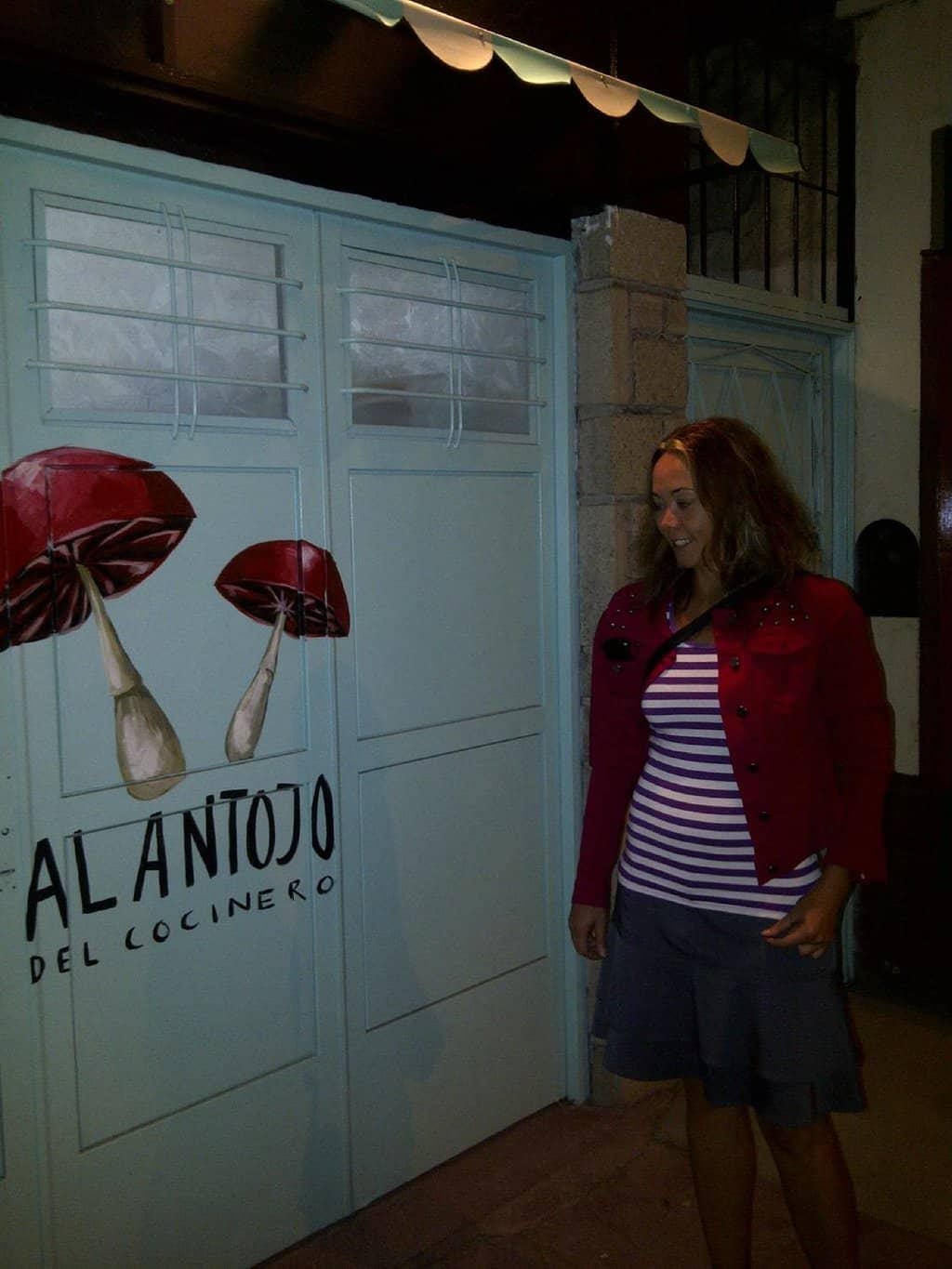 Charming Patio Dining