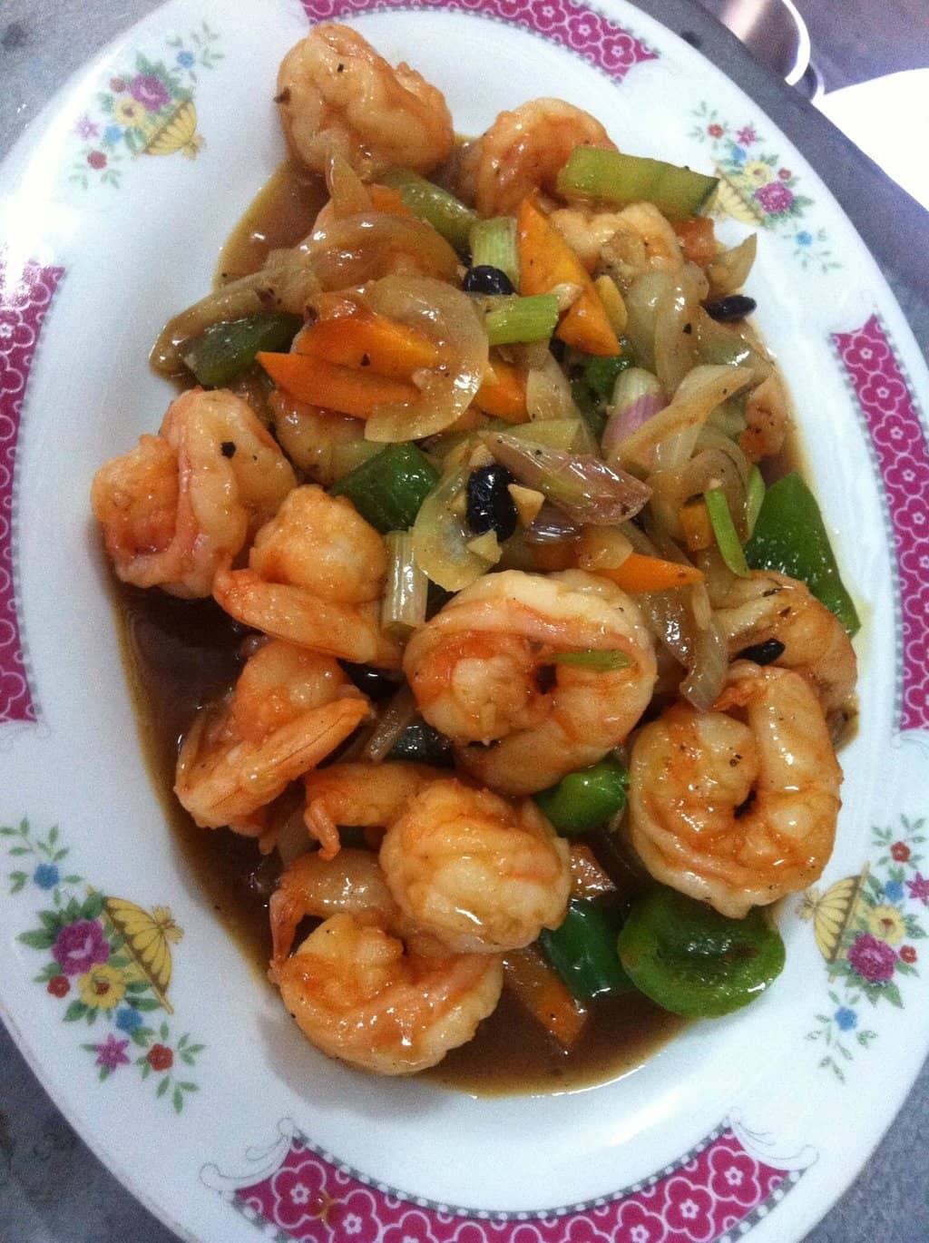 Vibrant Atmosphere & Ambiance